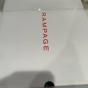 Black new slouch boots